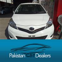 Toyota-Vitz-CarAD-ID-11