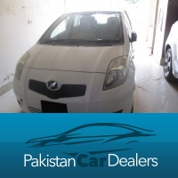 Toyota-Vitz-CarAD-ID-423